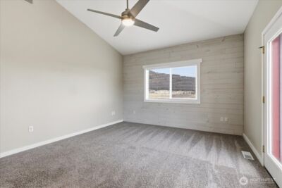 55676 Bay Area Dr NE, Electric City, WA 99123 - Photo 25