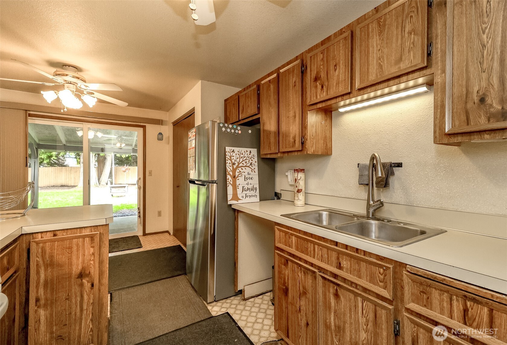 7703 192nd Avenue E, Bonney Lake, WA 98391