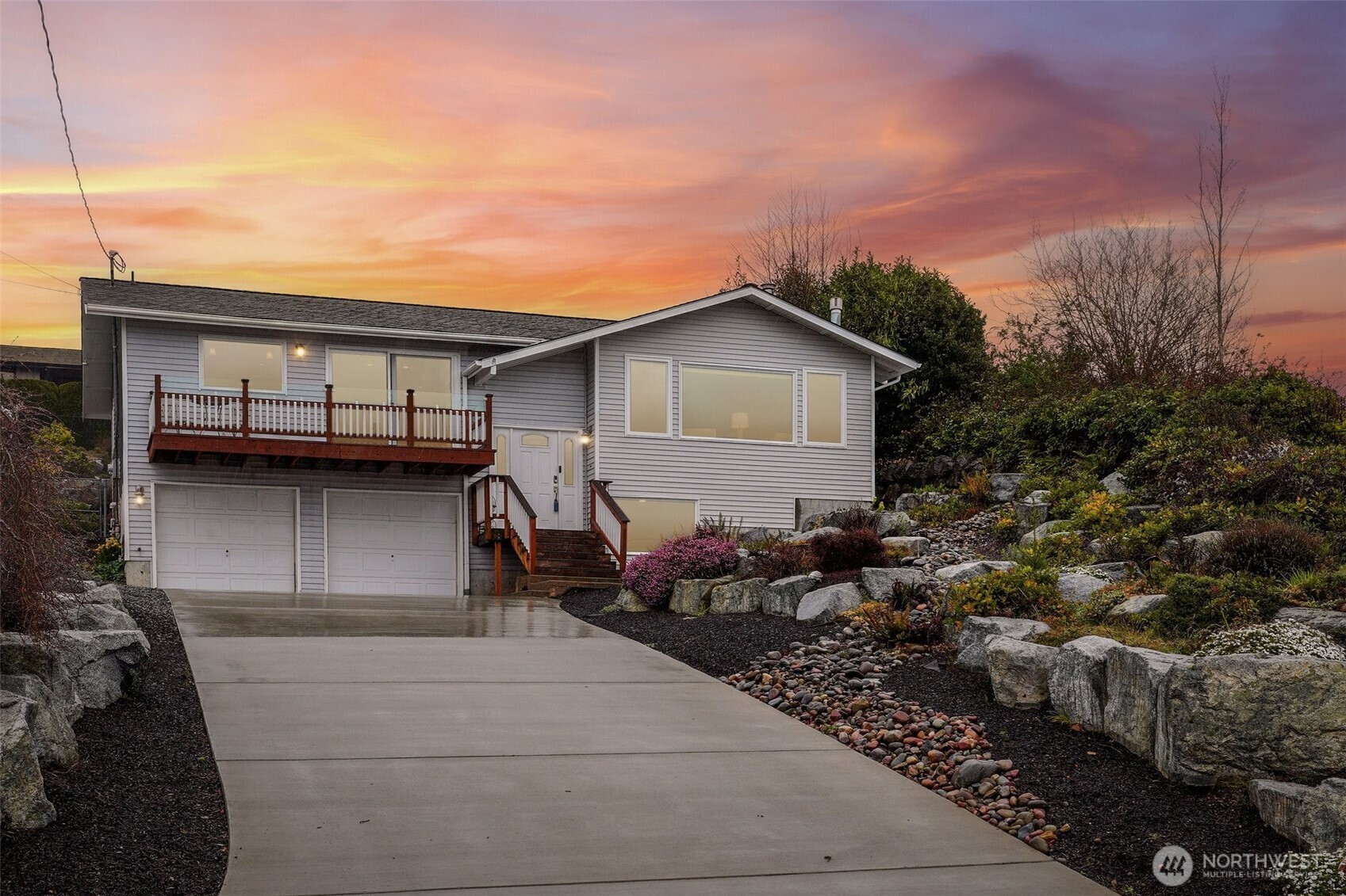 6111 Hawthorne Terrace NE NE, Tacoma, WA 98422