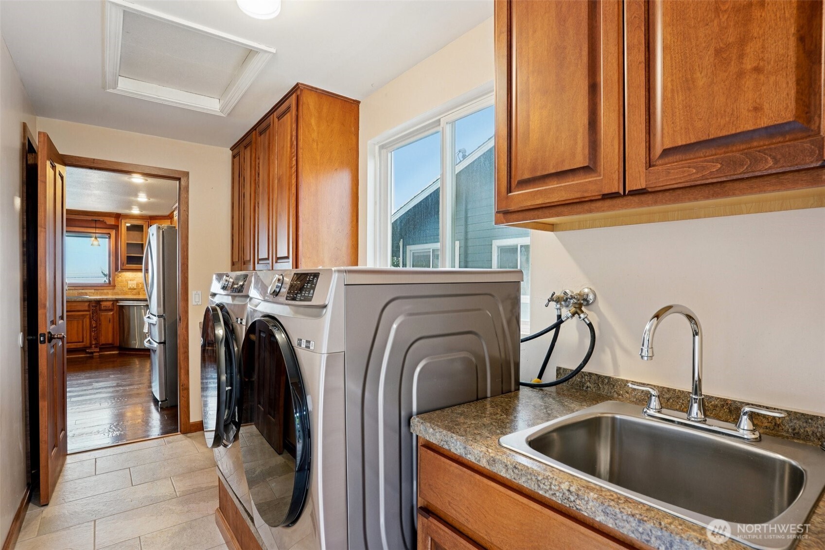 6111 Hawthorne Terrace NE NE, Tacoma, WA 98422