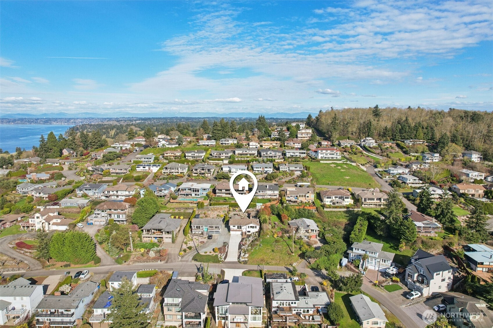 6111 Hawthorne Terrace NE NE, Tacoma, WA 98422