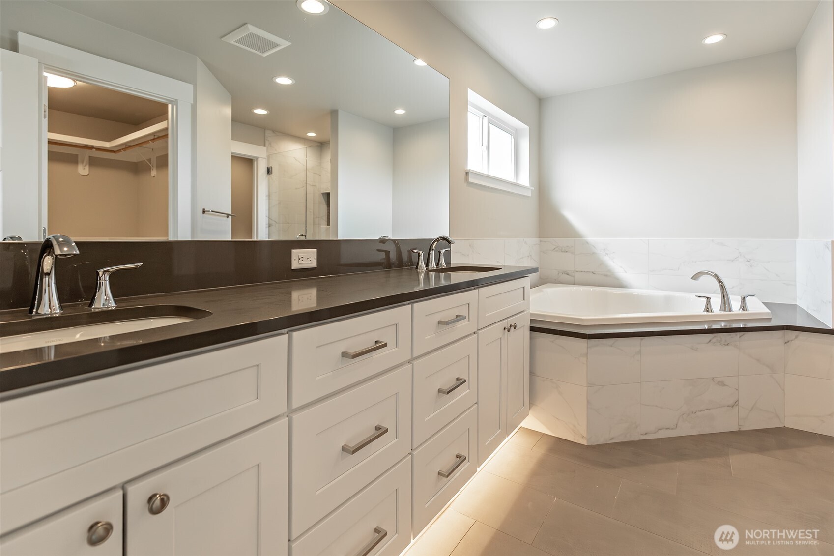 404 E Heatherstone Court , Ellensburg, WA 98926