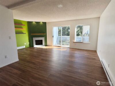 8823 Holly Drive #H204, Everett, WA 98208 - Photo 3