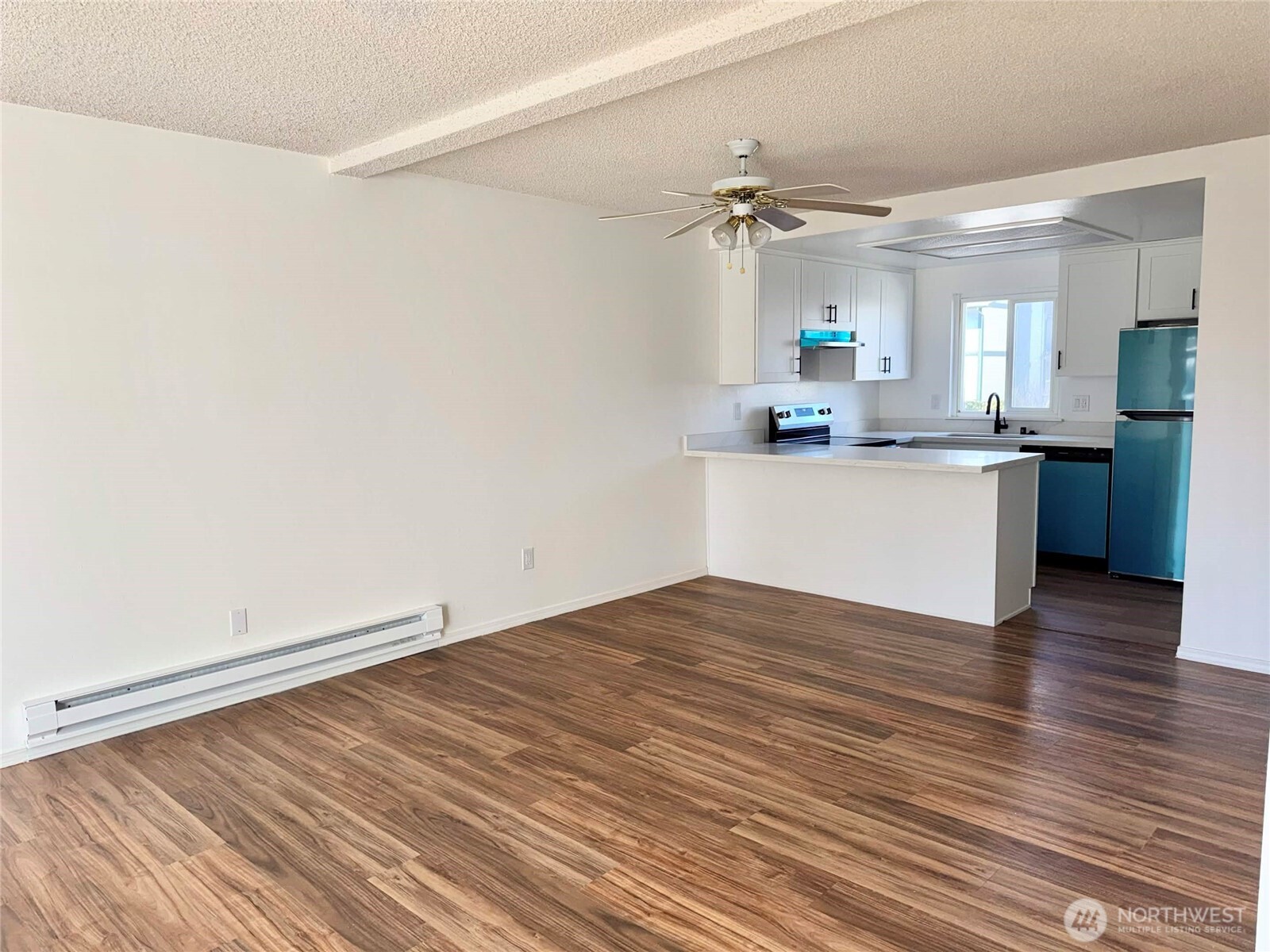 8823 Holly Drive #H204, Everett, WA 98208