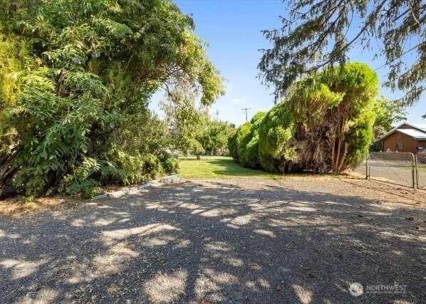 317 Main Street , Waitsburg, WA 99361