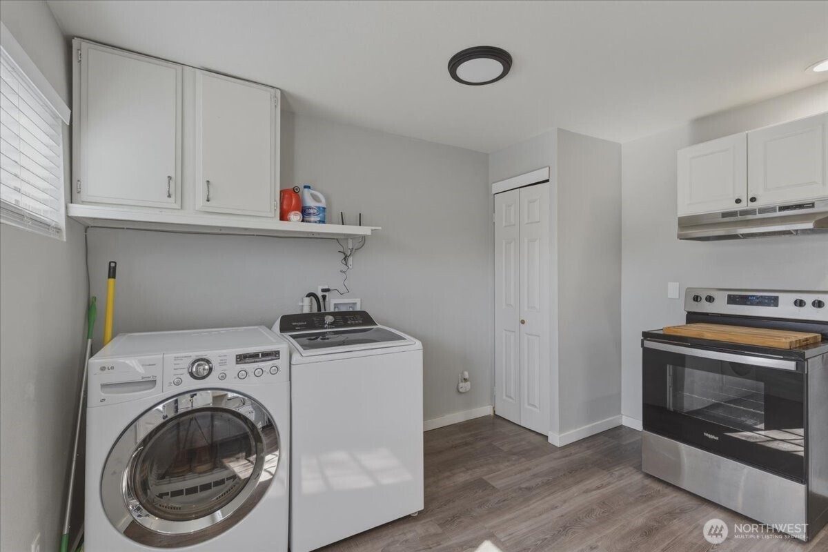 328 Sunny Drive , Electric City, WA 99123