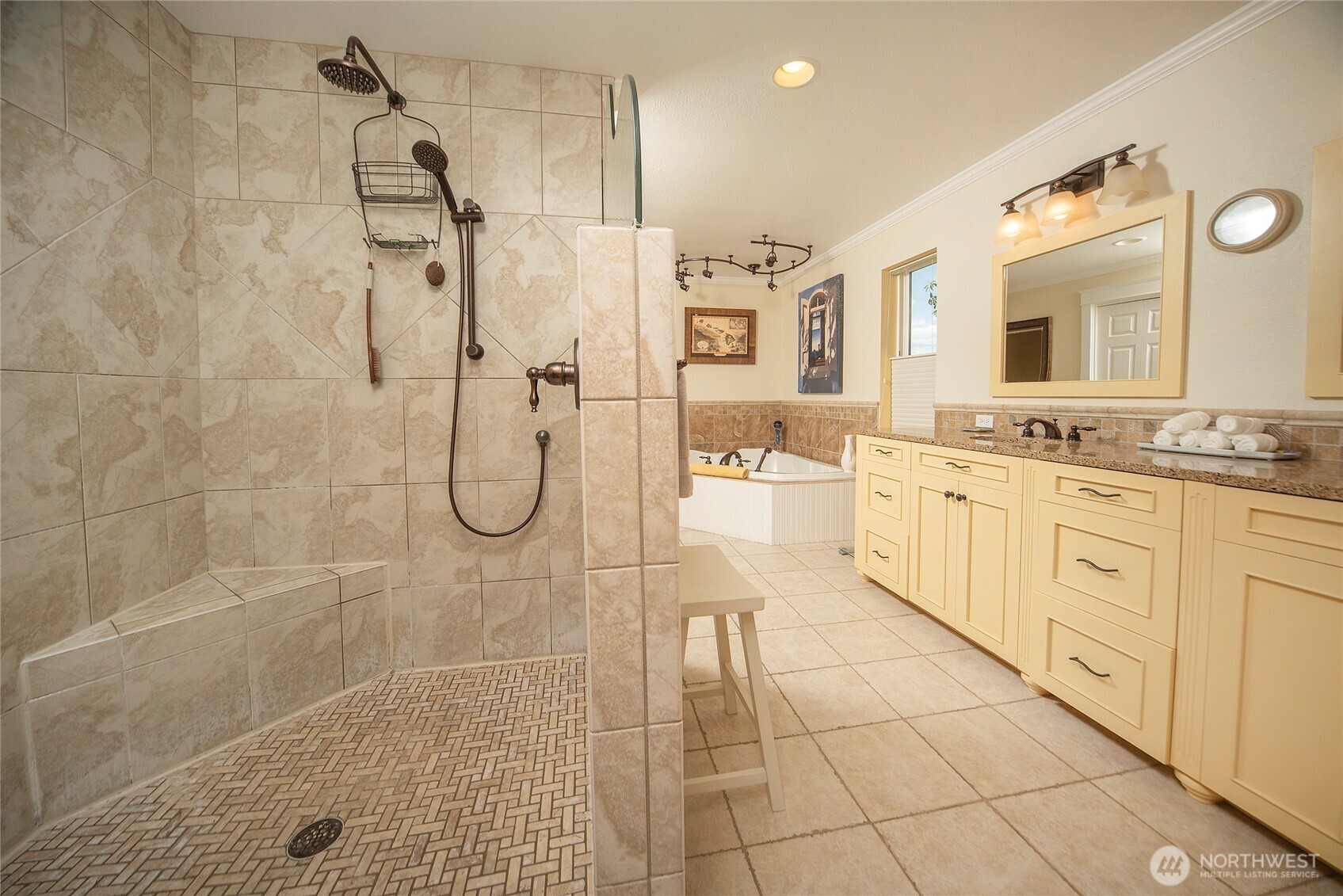 1677 Dodge Road , Ellensburg, WA 98926