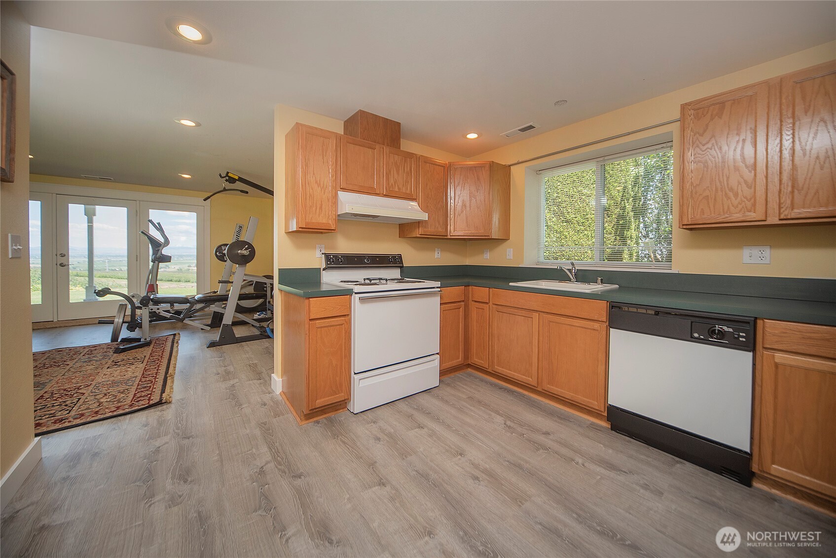 1677 Dodge Road , Ellensburg, WA 98926