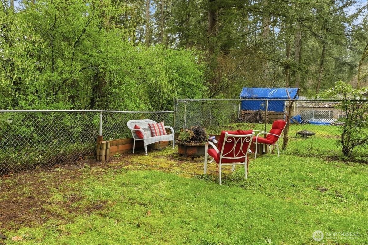 8531 Lake Forest Drive SE, Lacey, WA 98503