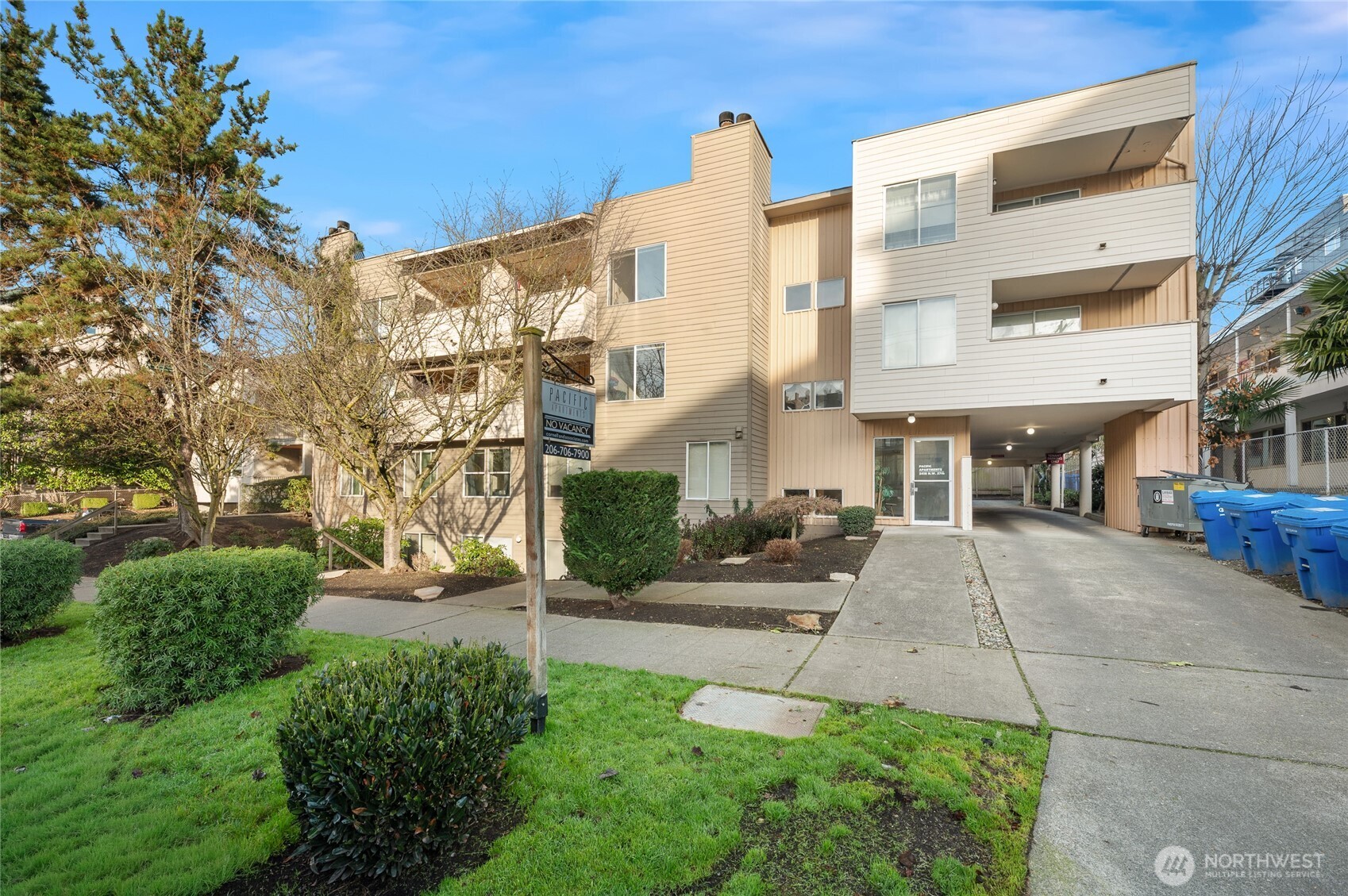 2418 NW 57th Street , Seattle, WA 98107