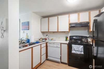 2418 NW 57th Street , Seattle, WA 98107 - Photo 8