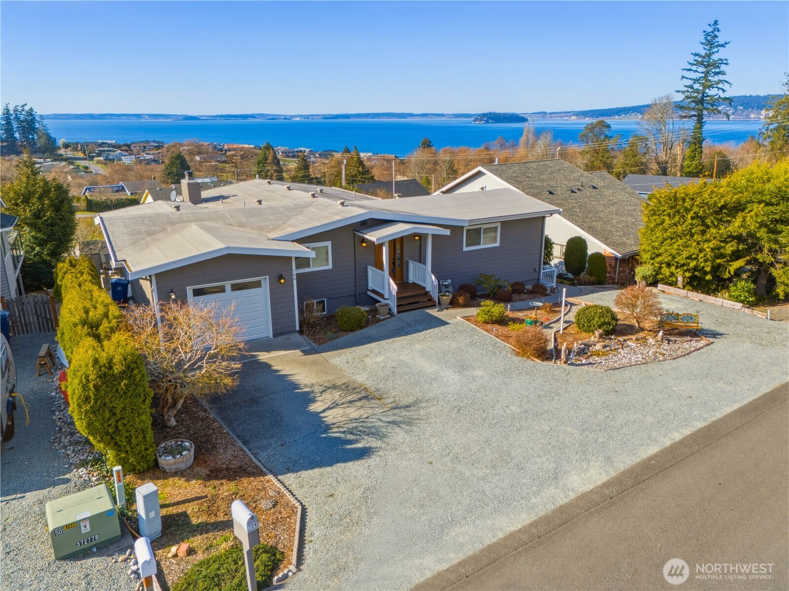 704 Flintstone Drive , Camano Island, WA 98282