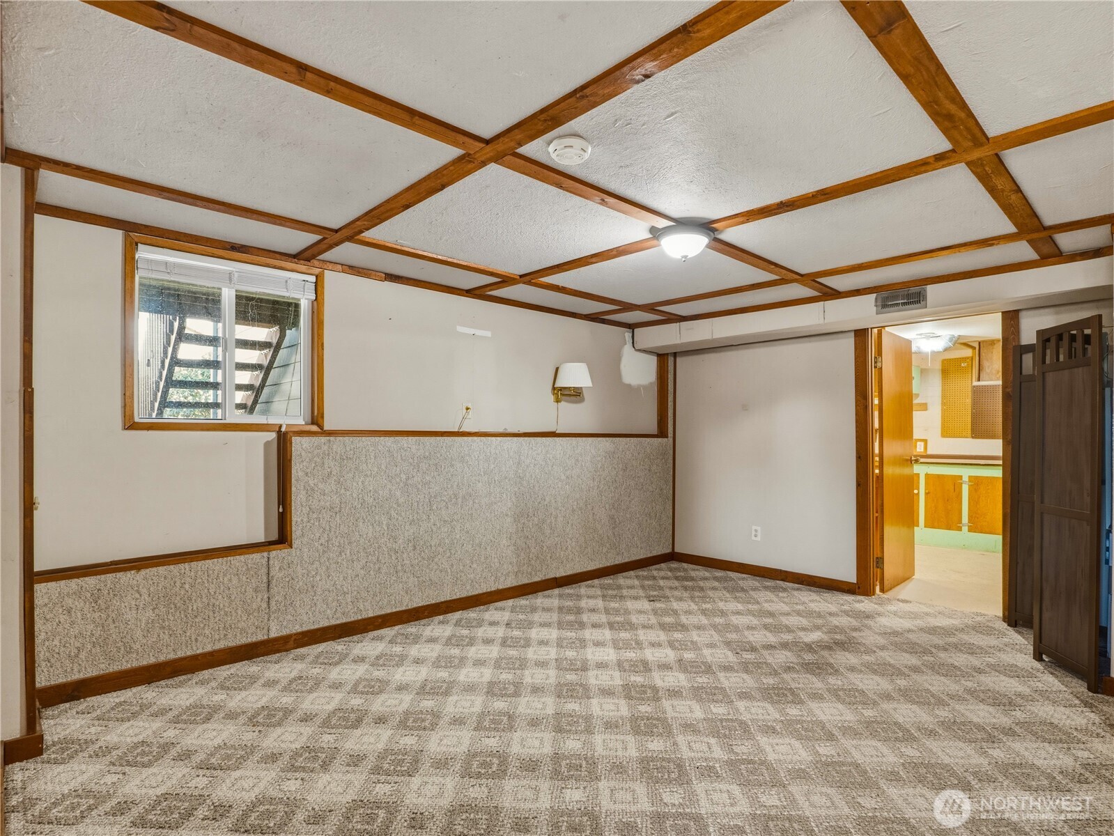 704 Flintstone Drive , Camano Island, WA 98282