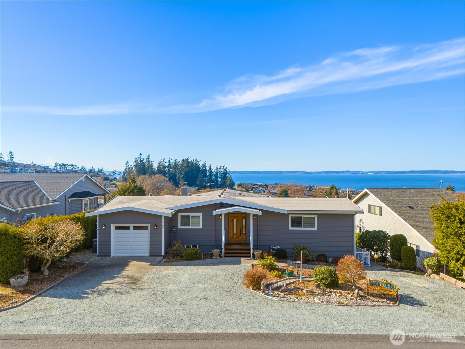 704 Flintstone Drive , Camano Island, WA 98282