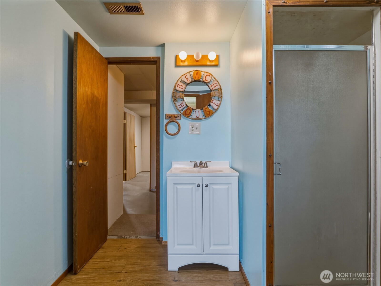 704 Flintstone Drive , Camano Island, WA 98282