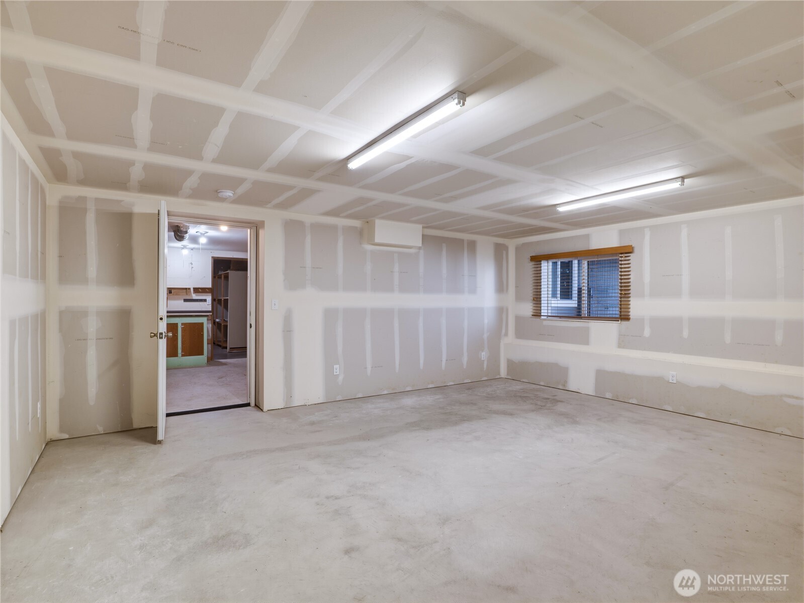 704 Flintstone Drive , Camano Island, WA 98282