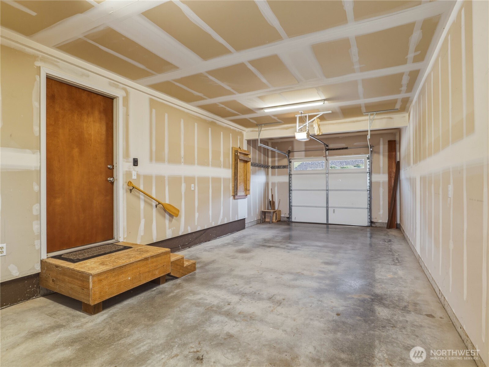 704 Flintstone Drive , Camano Island, WA 98282