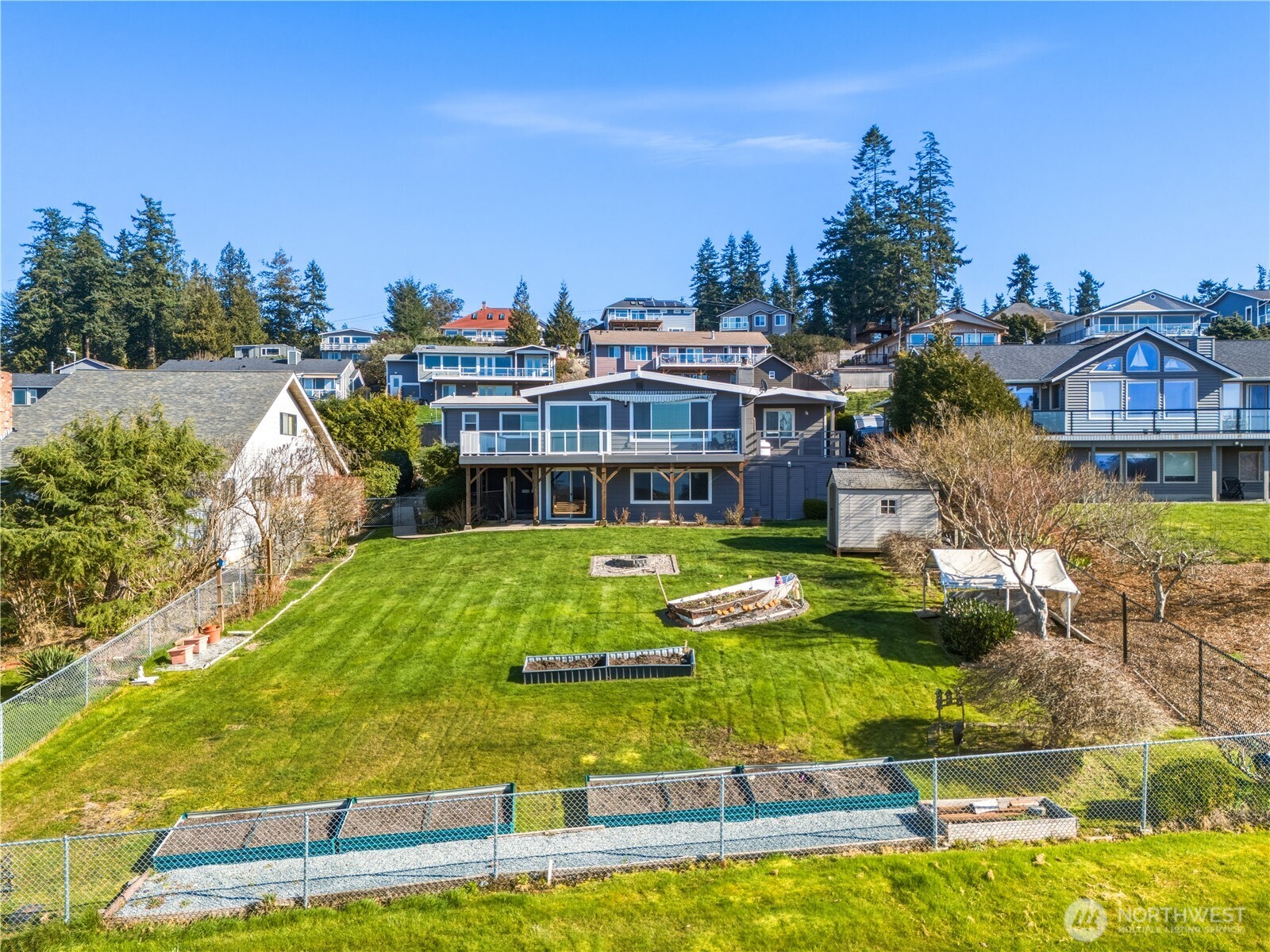 704 Flintstone Drive , Camano Island, WA 98282