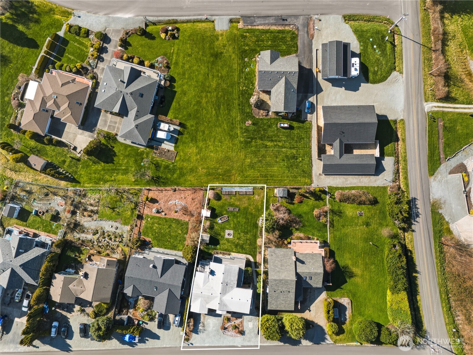 704 Flintstone Drive , Camano Island, WA 98282