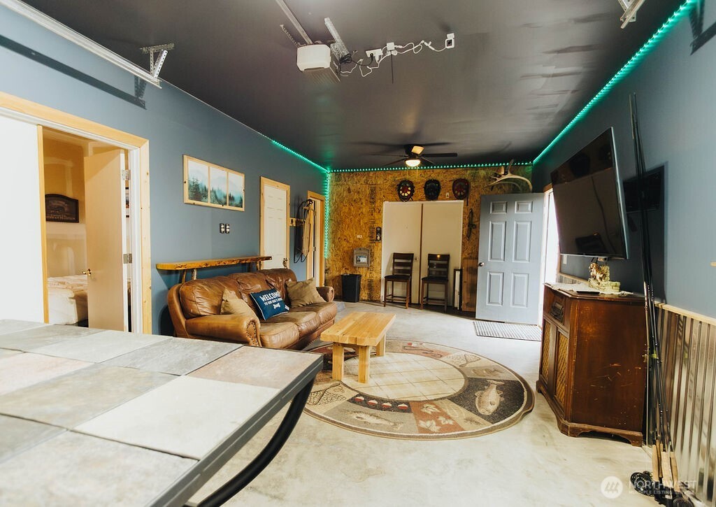 267 Boone Avenue W, Conconully, WA 98819