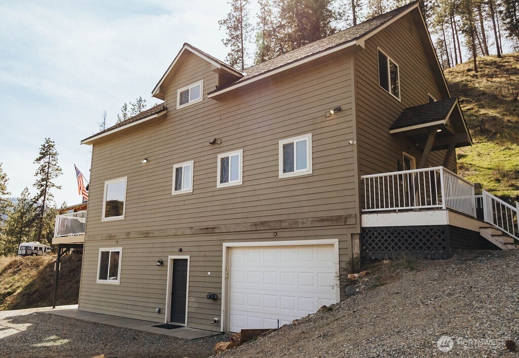 267 Boone Avenue W, Conconully, WA 98819