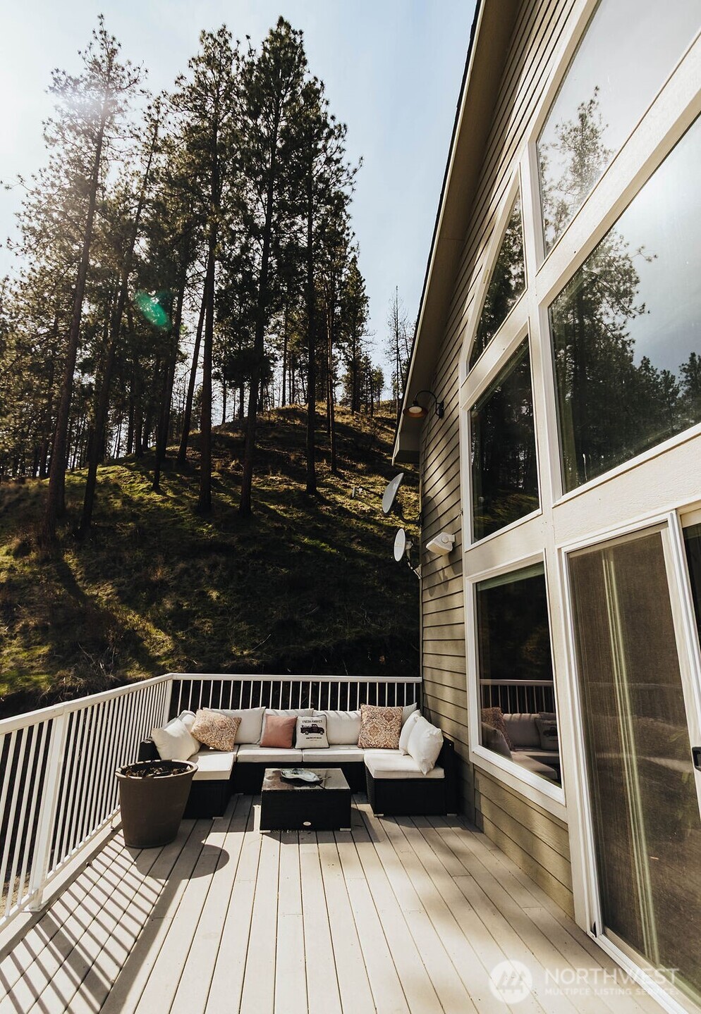 267 Boone Avenue W, Conconully, WA 98819