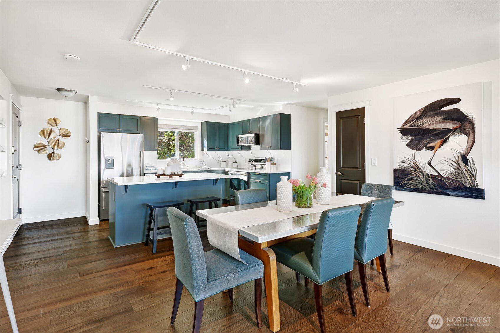 1818 Bigelow Avenue N #301, Seattle, WA 98109