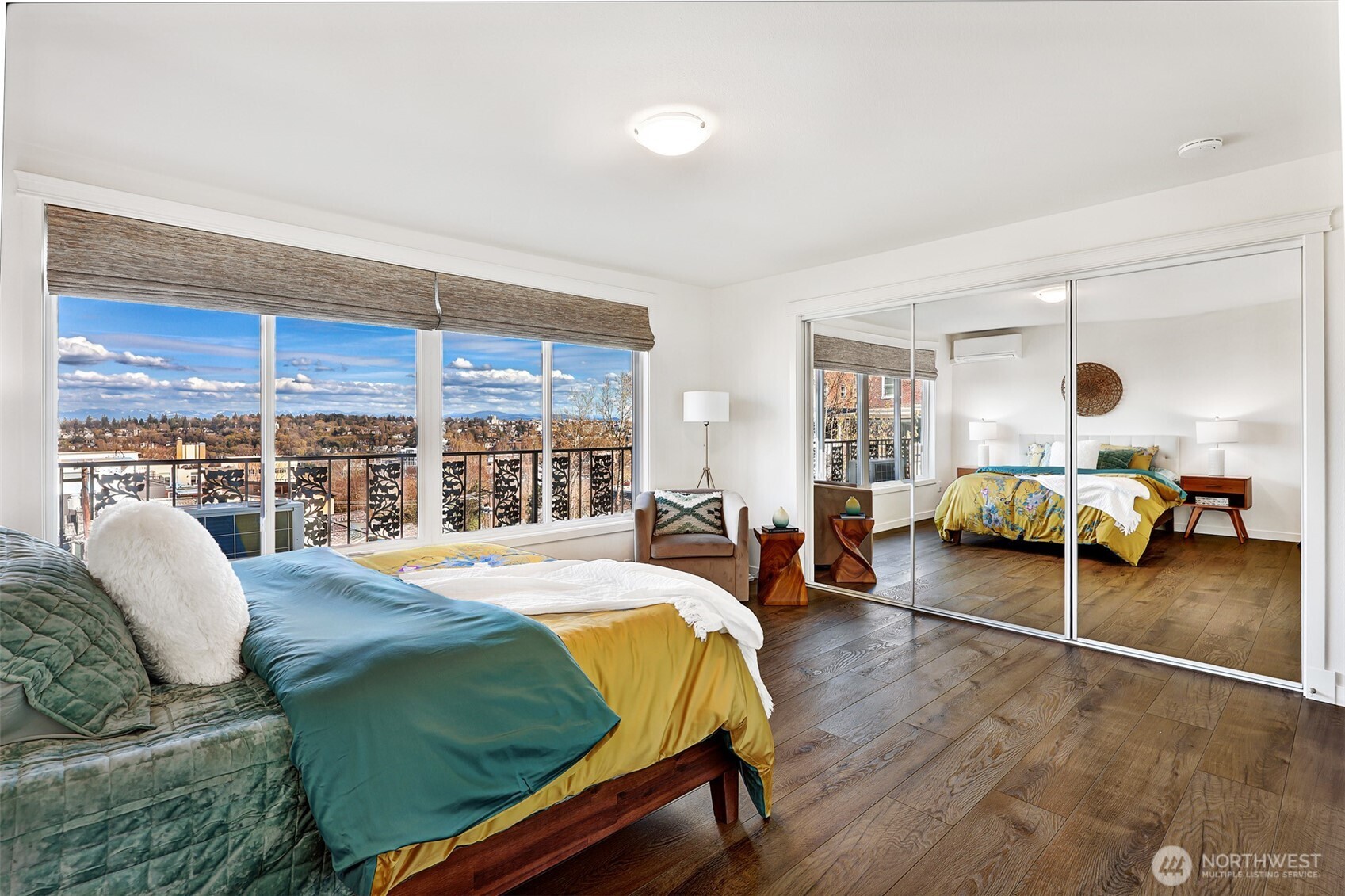 1818 Bigelow Avenue N #301, Seattle, WA 98109