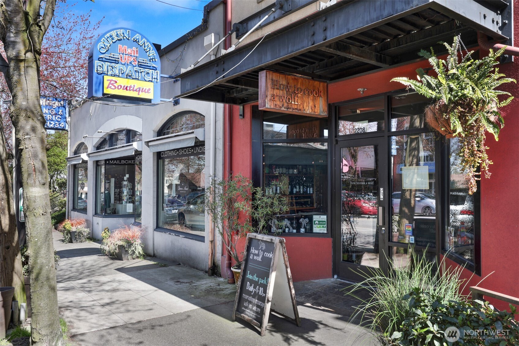 1818 Bigelow Avenue N #301, Seattle, WA 98109