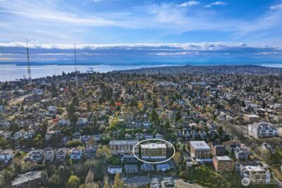 1818 Bigelow Avenue N #301, Seattle, WA 98109 - Photo 35