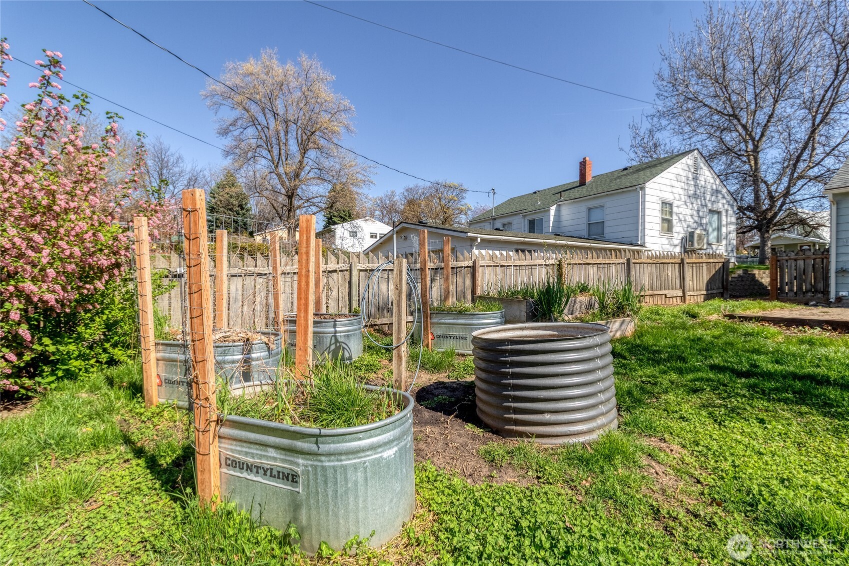 721 E Spring Street , Dayton, WA 99368