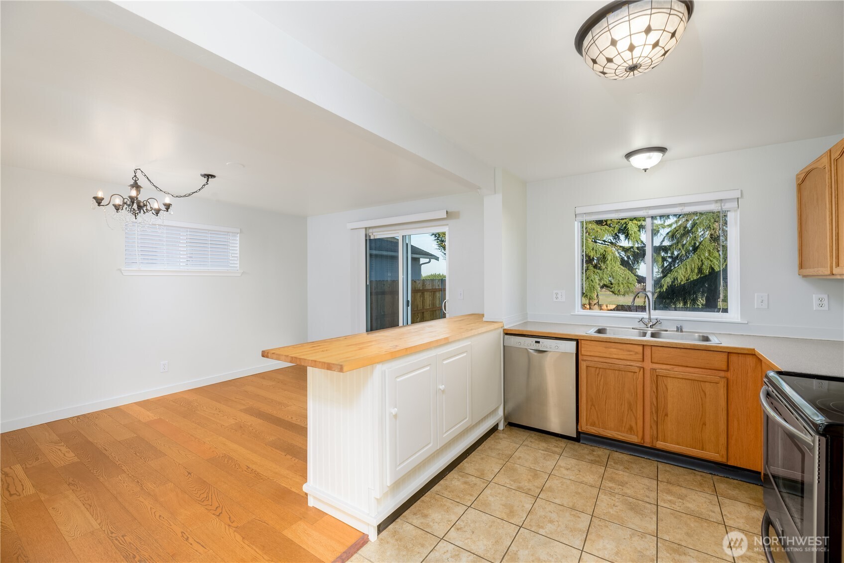 131 Alpine Loop , Sequim, WA 98382