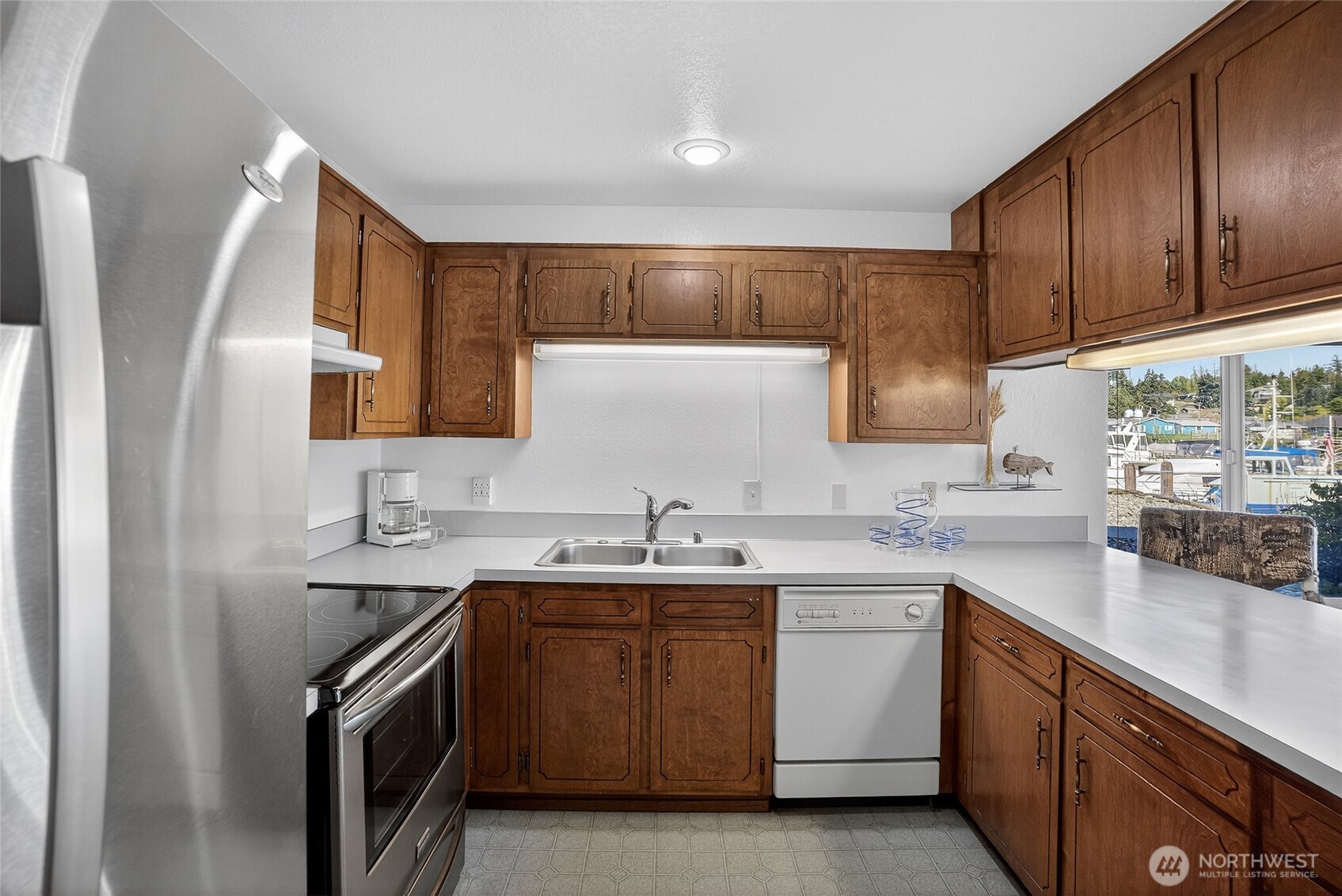 2001 Skyline Way #103, Anacortes, WA 98221