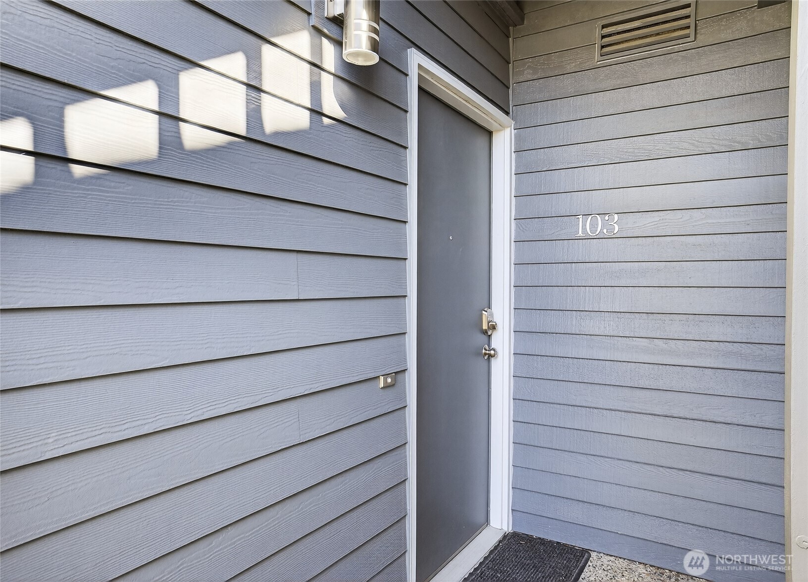 2001 Skyline Way #103, Anacortes, WA 98221