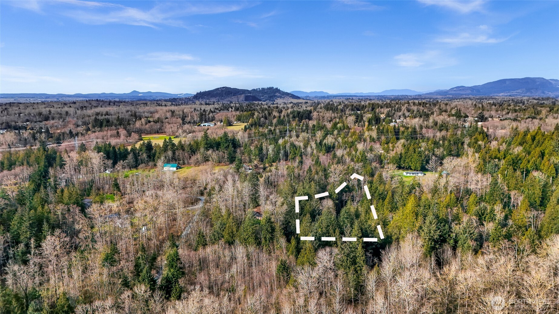 6657 N Fruitdale Road , Sedro Woolley, WA 98284