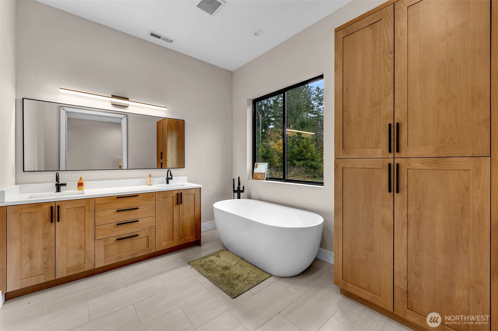 2519 Rose Valley Road , Kelso, WA 98626