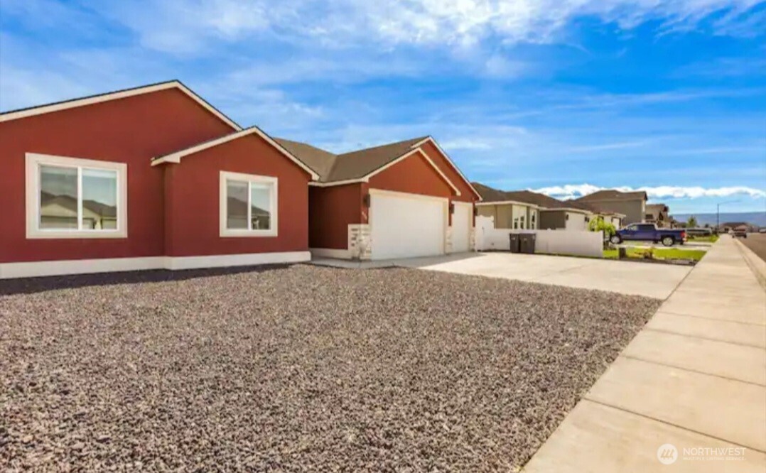 808 Q Street SW, Quincy, WA 98848