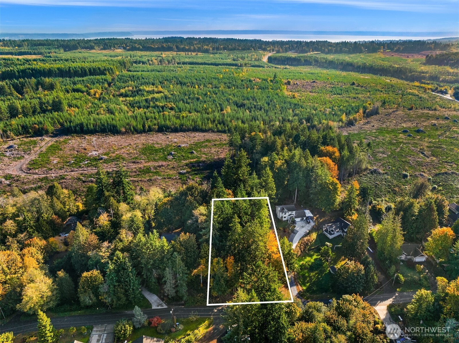 34464 Bridge View Drive NE, Kingston, WA 98346