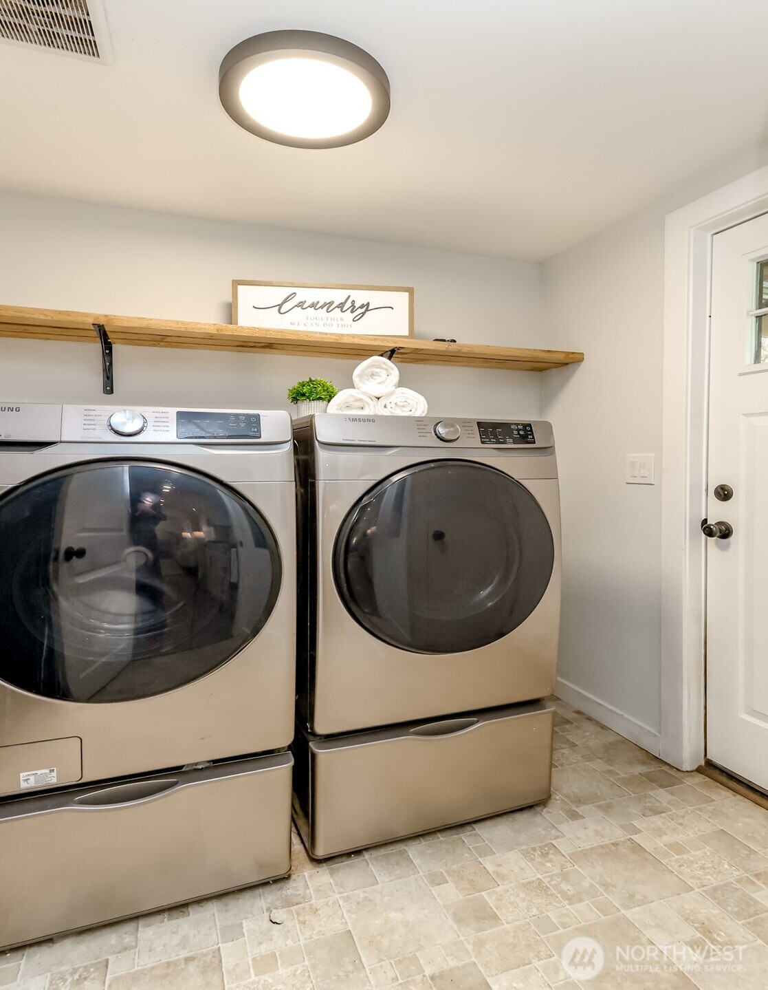 12343 Shadowbrook Drive SW, Olympia, WA 98512