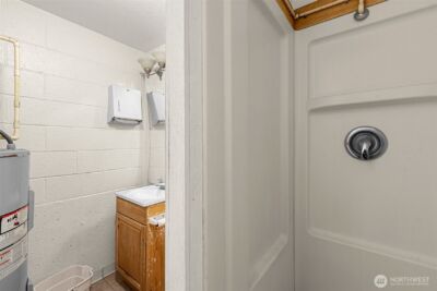 1052 Valley Mall PKWY , East Wenatchee, WA 98802 - Photo 16