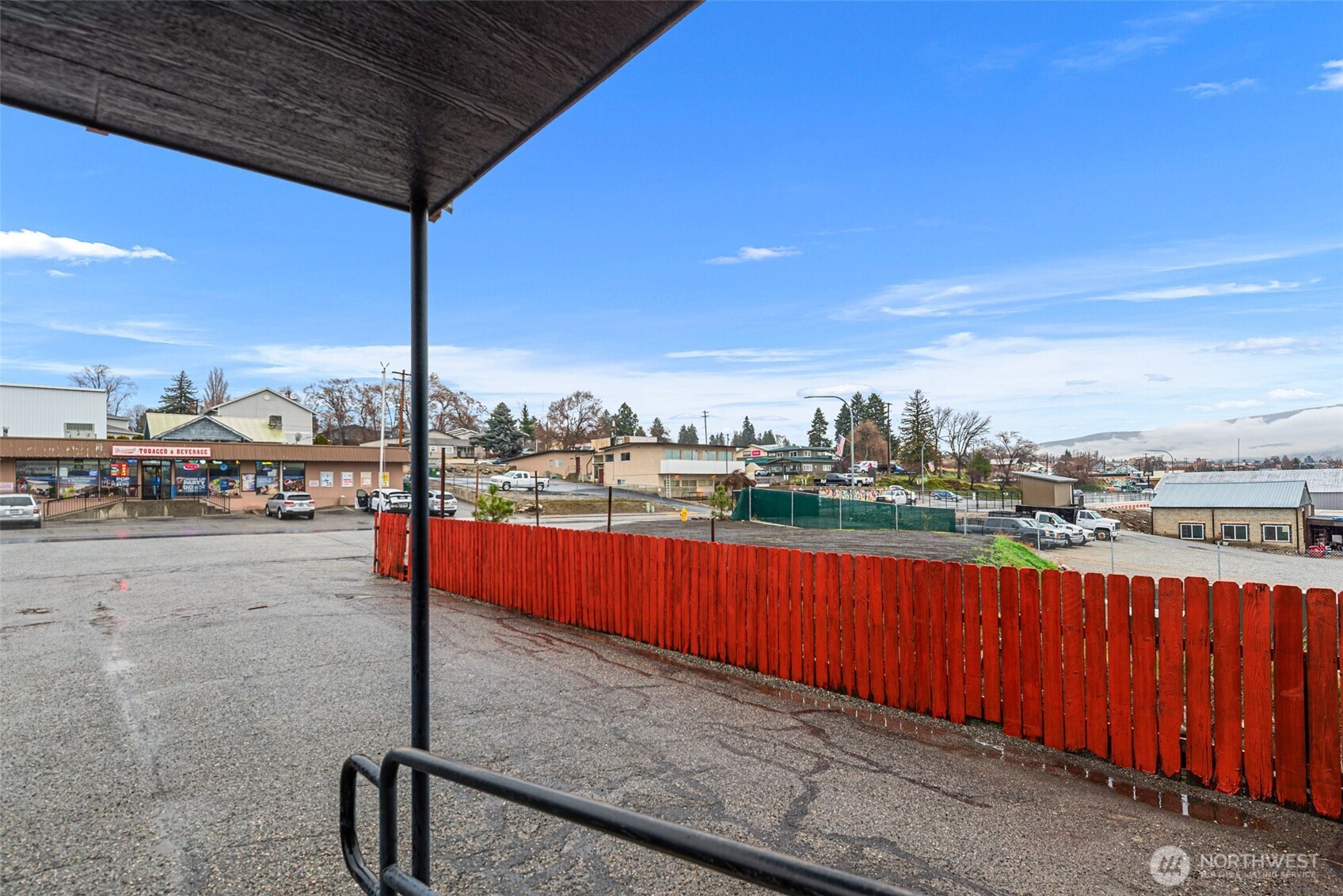 1052 Valley Mall PKWY , East Wenatchee, WA 98802