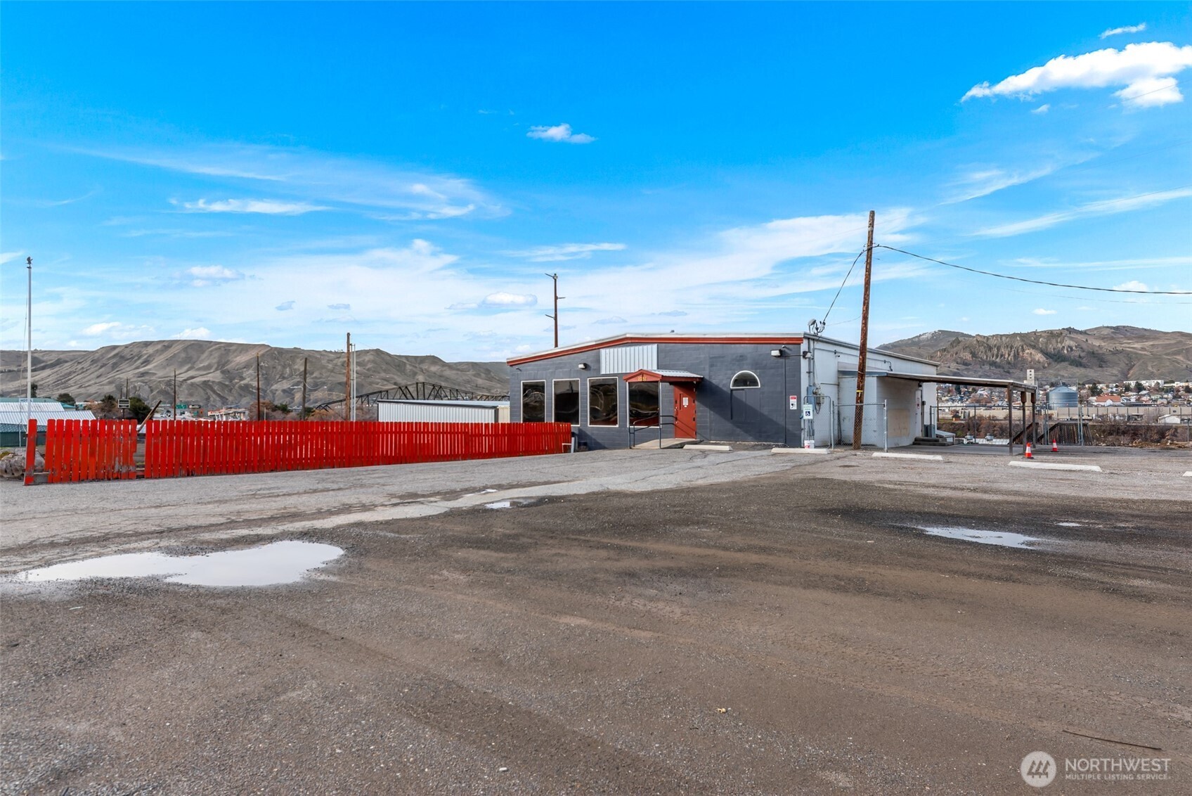 1052 Valley Mall PKWY , East Wenatchee, WA 98802