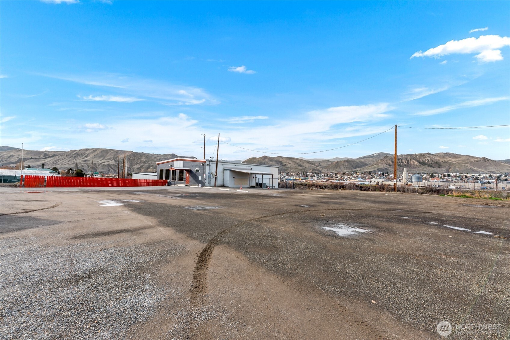 1052 Valley Mall PKWY , East Wenatchee, WA 98802