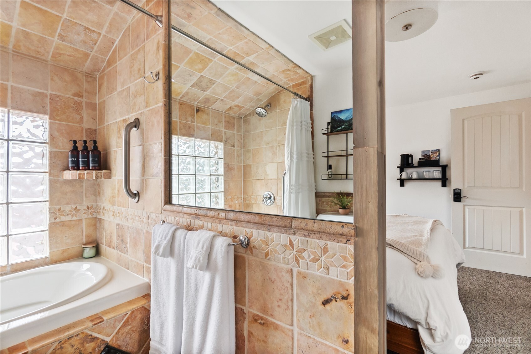 1112 Commercial Street , Leavenworth, WA 98826