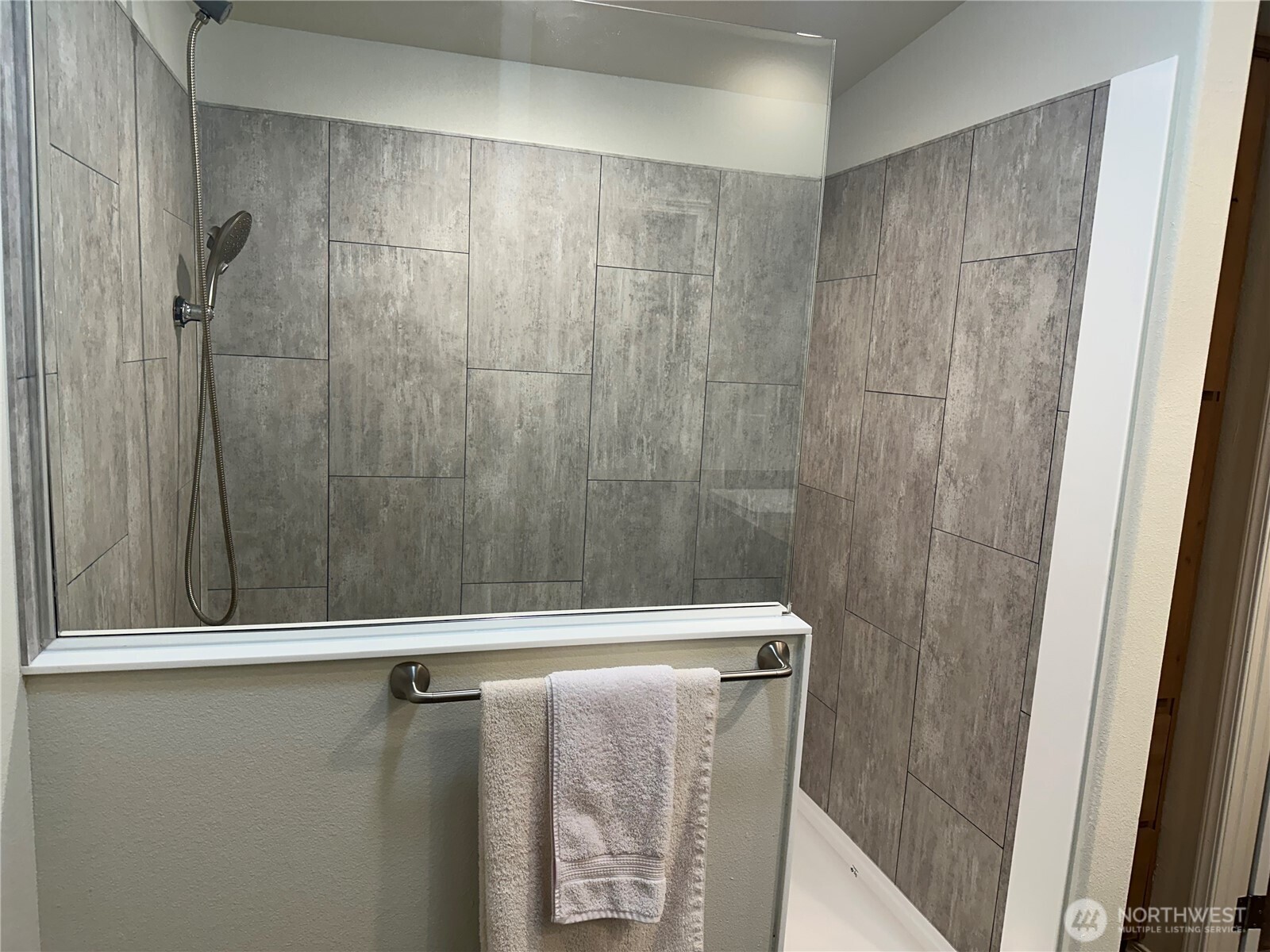 206 Mossyrock Road W, Mossyrock, WA 98564