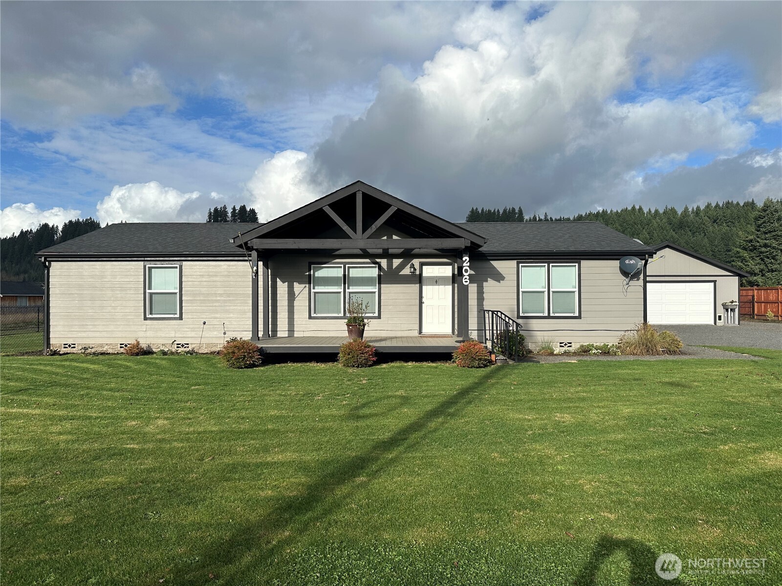 206 Mossyrock Road W, Mossyrock, WA 98564