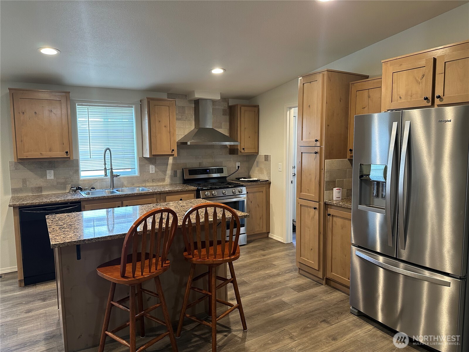 206 Mossyrock Road W, Mossyrock, WA 98564