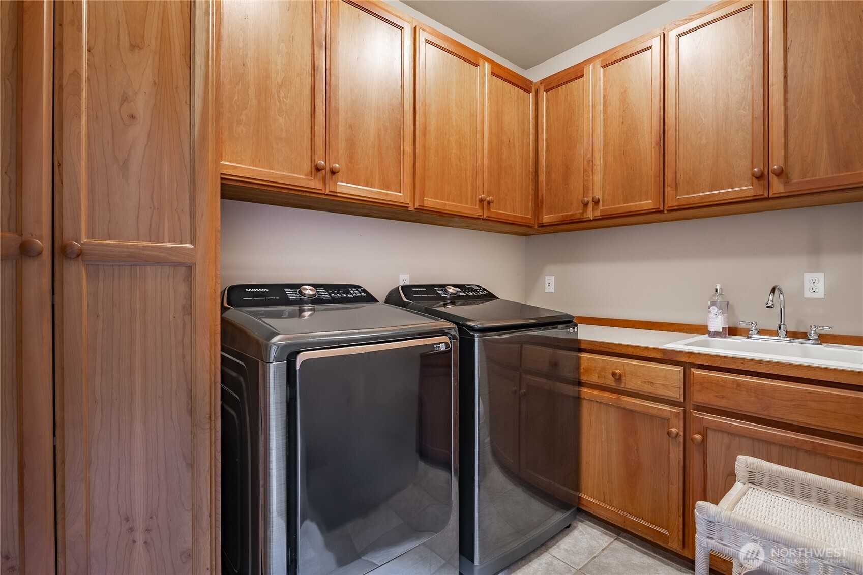 5429 Canvasback Road , Blaine, WA 98230