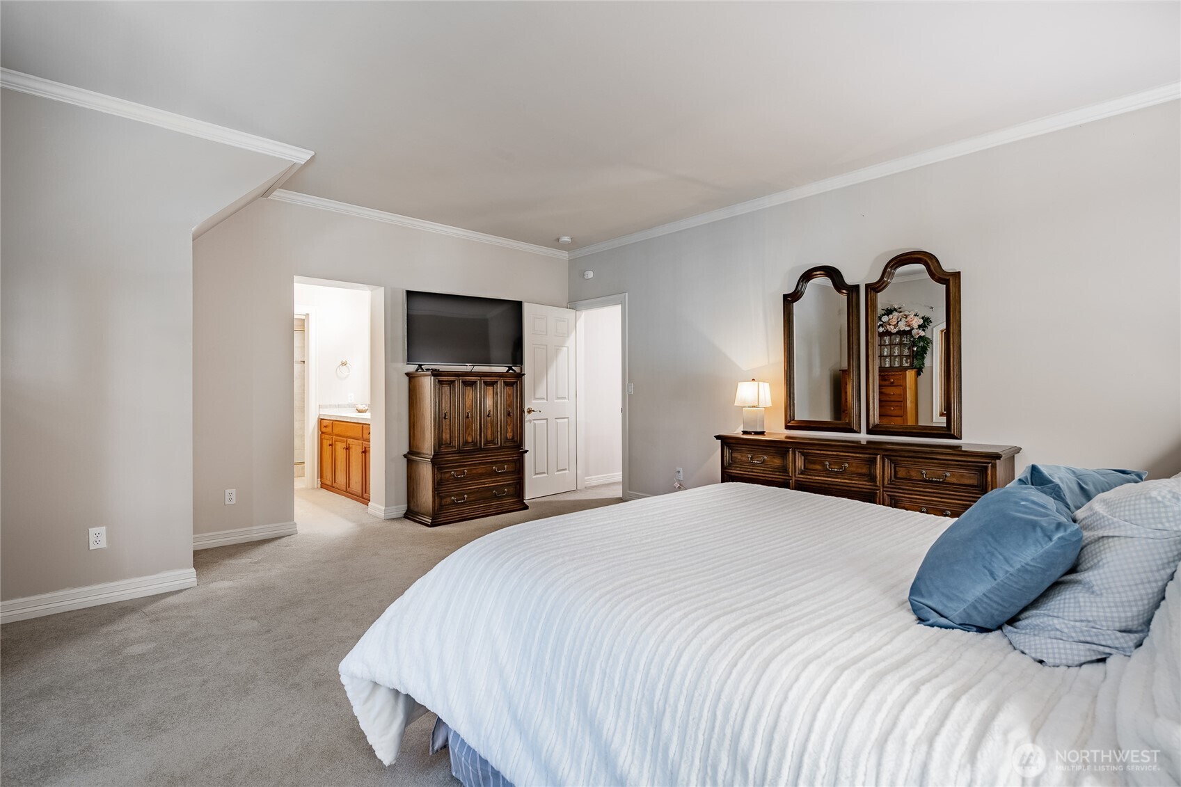 5429 Canvasback Road , Blaine, WA 98230