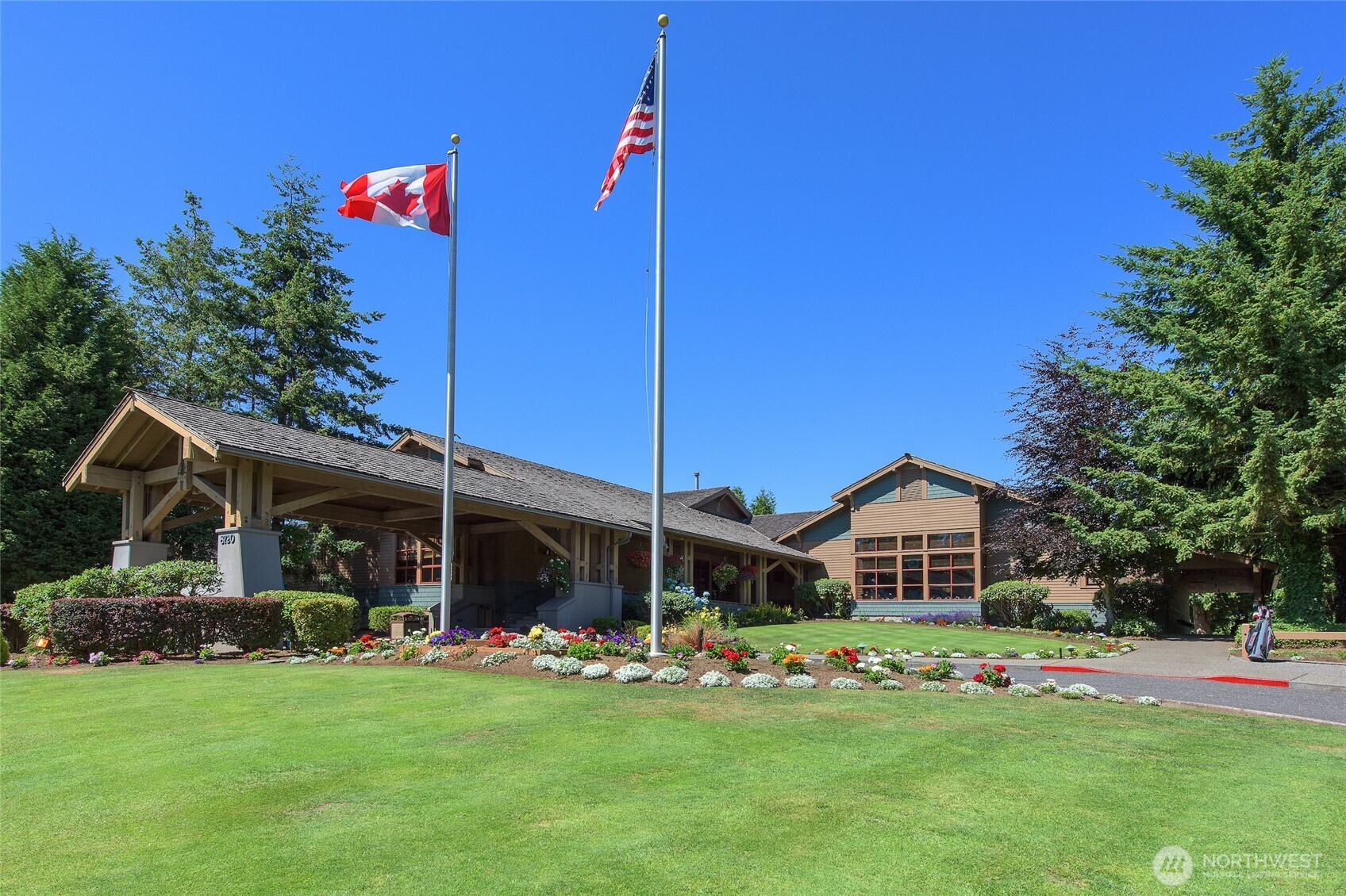 5429 Canvasback Road , Blaine, WA 98230